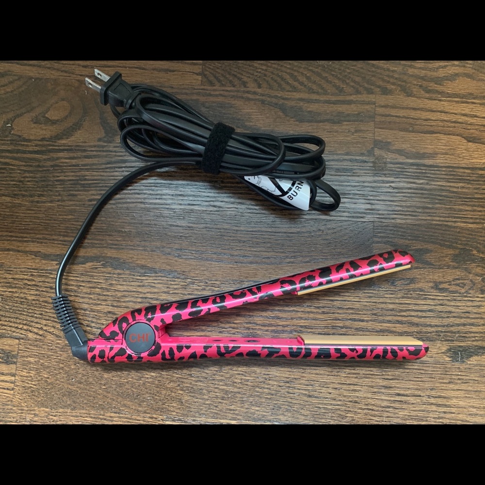 CHI Pink Metal Leopard 1” Ceramic Straightener